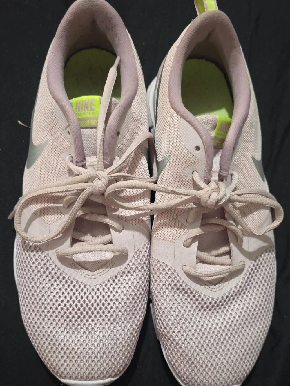 Nike light pale